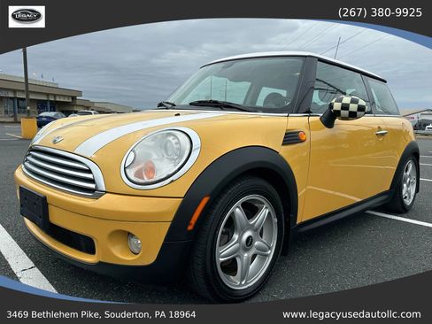 Used 2009 MINI Cooper Hardtop image 1