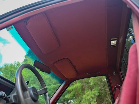 Used 1989 Chevrolet Silverado 1500 4x4 Regular Cab image 72