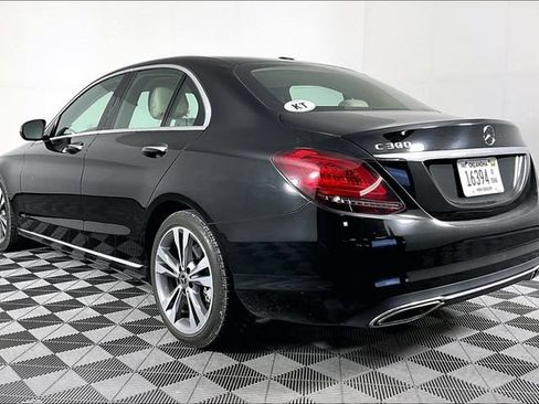 Used 2019 Mercedes-Benz C 300 Sedan image 2