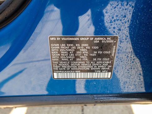 Certified 2025 Volkswagen Atlas SE image 33