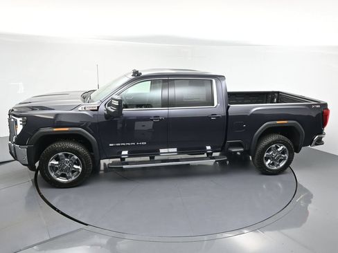 New 2026 GMC Sierra 3500 SLE w/ SLE Value Package AWD/4WD image 29