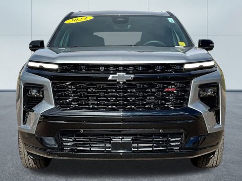 Used 2024 Chevrolet Traverse RS w/ LPO, Floor Liner Package image 3