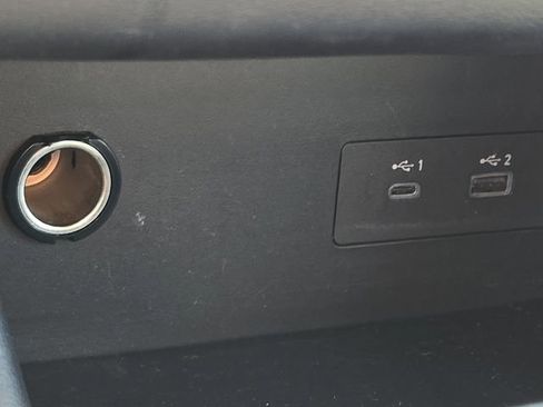 Used 2024 Nissan Pathfinder SV FWD image 15