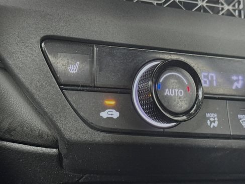 Certified 2024 Honda Accord EX image 19
