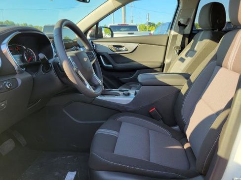 New 2026 Chevrolet Blazer LT w/ Convenience Package AWD/4WD image 8