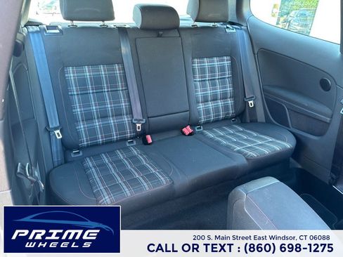 Used 2012 Volkswagen GTI 2-Door FWD image 15