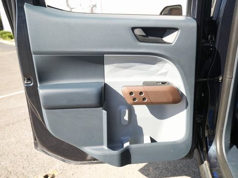 Used 2022 Ford Maverick Lariat w/ Lariat Luxury Package image 28