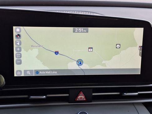 Certified 2021 Hyundai Elantra Limited image 22