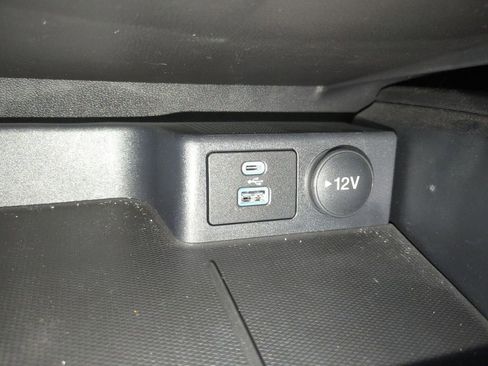 Used 2022 Ford Escape SEL image 34