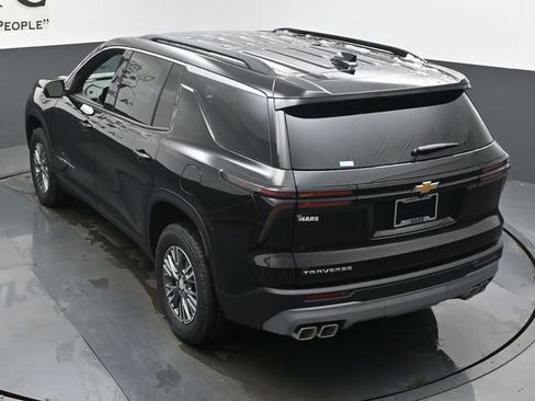 New 2026 Chevrolet Traverse LT w/ Driver Confidence Package image 20