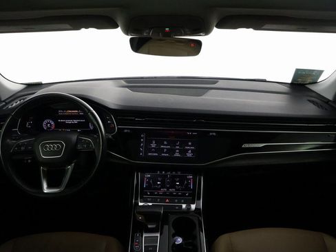 Used 2019 Audi Q8 Premium image 9