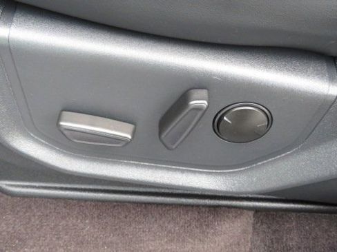 Certified 2022 Ford Expedition XLT image 18