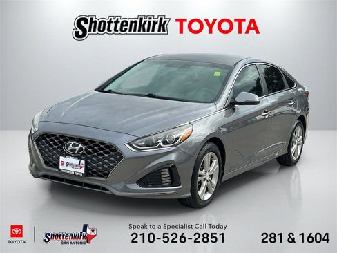 Used 2019 Hyundai Sonata SEL image 1