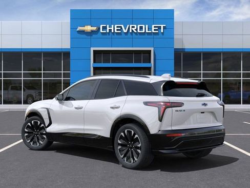 New 2025 Chevrolet Blazer EV RS image 3