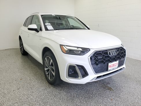 Used 2023 Audi Q5 2.0T Premium Plus AWD/4WD image 3