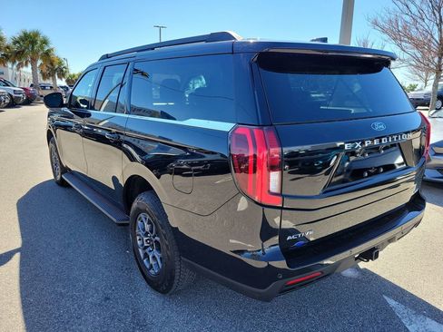 Used 2025 Ford Expedition Max Active image 3