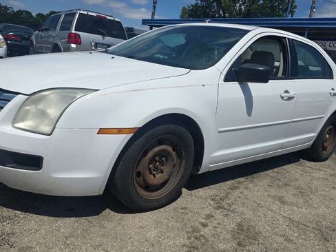 Used 2007 Ford Fusion S FWD image 1