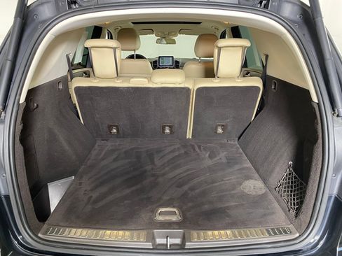 Certified 2019 Mercedes-Benz GLE 400 4MATIC image 32