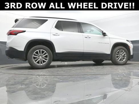 Used 2023 Chevrolet Traverse LT AWD/4WD image 44