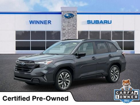 Certified 2025 Subaru Forester Touring AWD/4WD image 1