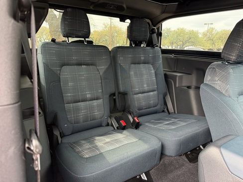 Used 2024 Ford Bronco Heritage Edition image 18