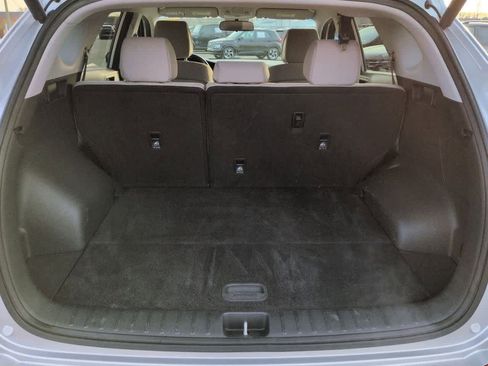 Used 2016 Hyundai Tucson Sport image 32