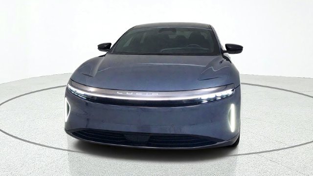 Used 2024 Lucid Air Pure RWD image 2