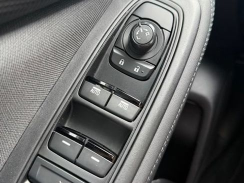 Used 2023 Subaru Forester Premium AWD/4WD image 19