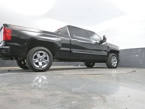 Used 2018 Chevrolet Silverado 1500 LTZ w/ Max Trailering Package AWD/4WD image 44