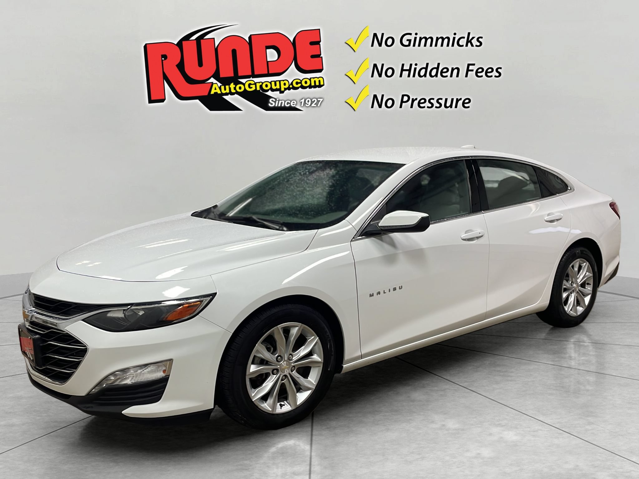 Used 2021 Chevrolet Malibu LT FWD image 1