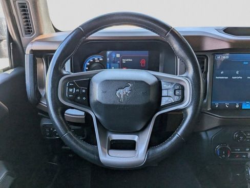 Used 2022 Ford Bronco Outer Banks AWD/4WD image 14