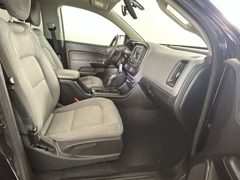 Used 2022 Chevrolet Colorado W/T w/ Custom Special Edition AWD/4WD image 30