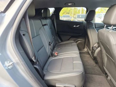Used 2025 Chevrolet Blazer LT w/ Midnight/Sport Edition image 11