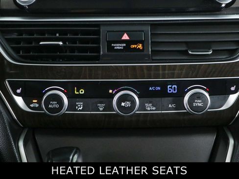 Used 2018 Honda Accord EX-L image 17