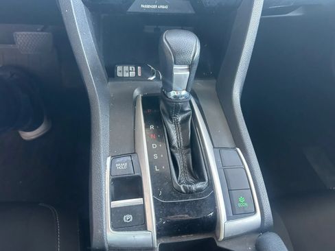 Used 2018 Honda Civic EX image 16