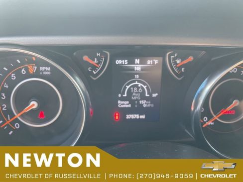 Used 2021 Jeep Wrangler Sport AWD/4WD image 17