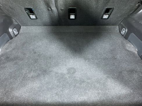 Used 2023 Subaru Crosstrek 2.0i image 33