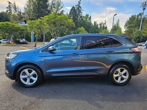 Used 2019 Ford Edge SEL w/ Convenience Package AWD/4WD image 4