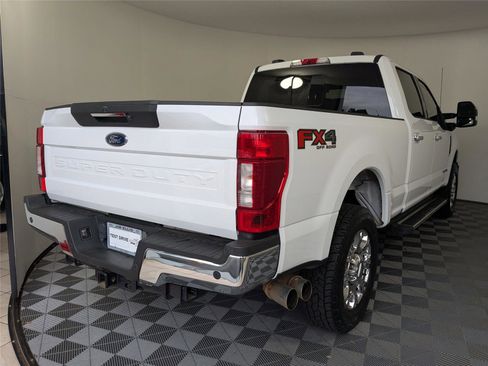 Used 2022 Ford F250 Lariat w/ Lariat Ultimate Package image 5
