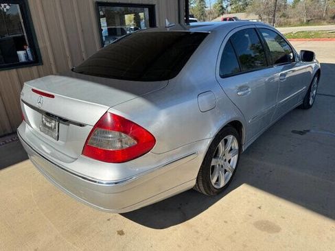 Used 2007 Mercedes-Benz E 350 Sedan image 11