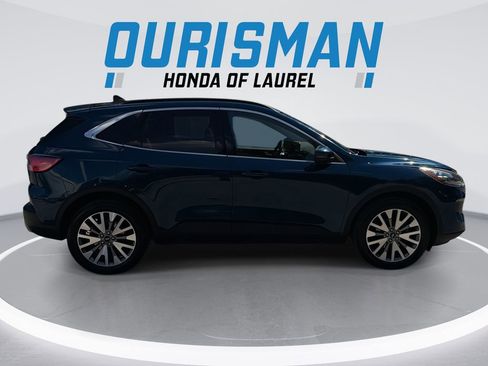 Used 2020 Ford Escape Titanium AWD/4WD image 9