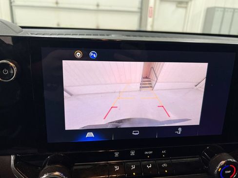 Used 2023 Chevrolet Colorado W/T w/ WT Convenience Package II AWD/4WD image 15