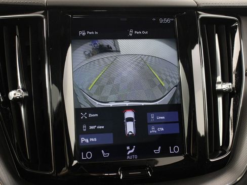 Used 2019 Volvo XC60 T5 Inscription FWD image 13