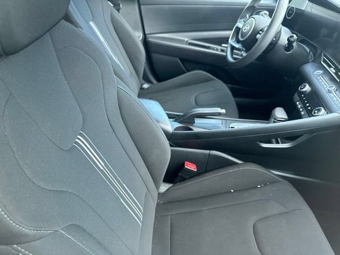 Used 2024 Hyundai Elantra SEL FWD image 14