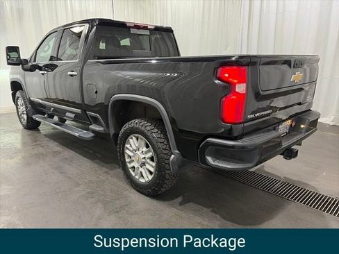 Used 2024 Chevrolet Silverado 2500 High Country w/ Z71 Off-Road Package AWD/4WD image 5