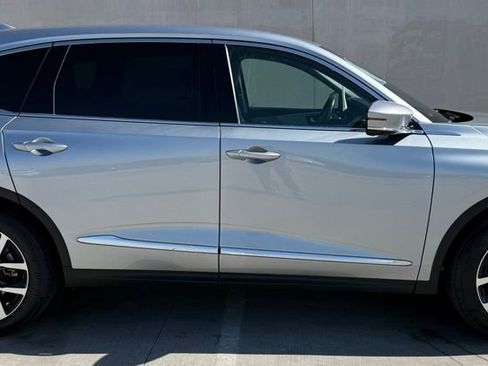 Used 2024 Acura MDX FWD w/ Technology Package image 6