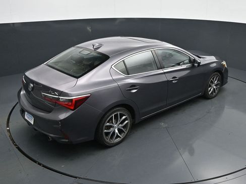 Used 2019 Acura ILX FWD image 16