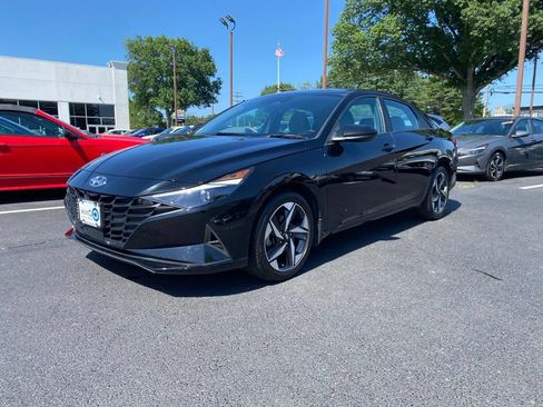 Certified 2023 Hyundai Elantra SEL w/ Convenience Package FWD image 6