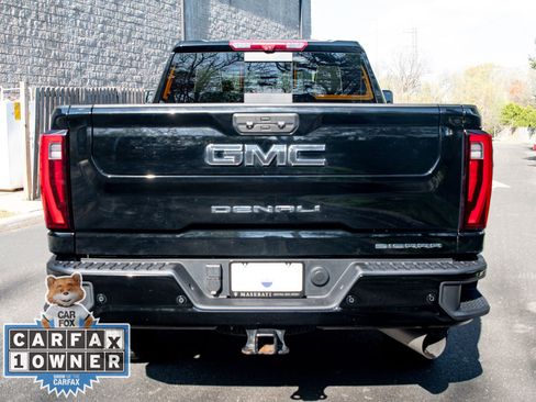 Used 2025 GMC Sierra 2500 Denali Ultimate AWD/4WD image 3