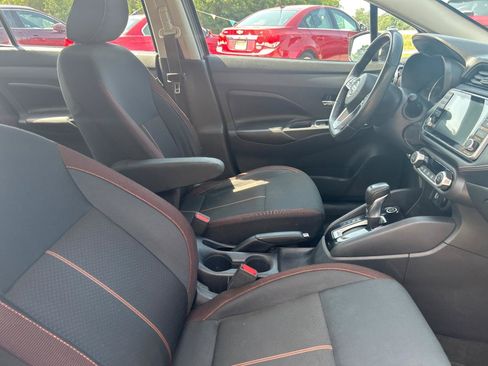 Used 2020 Nissan Versa SR FWD image 22